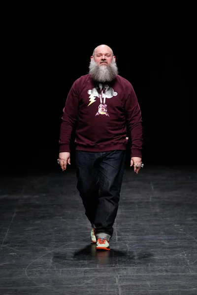 Look 39